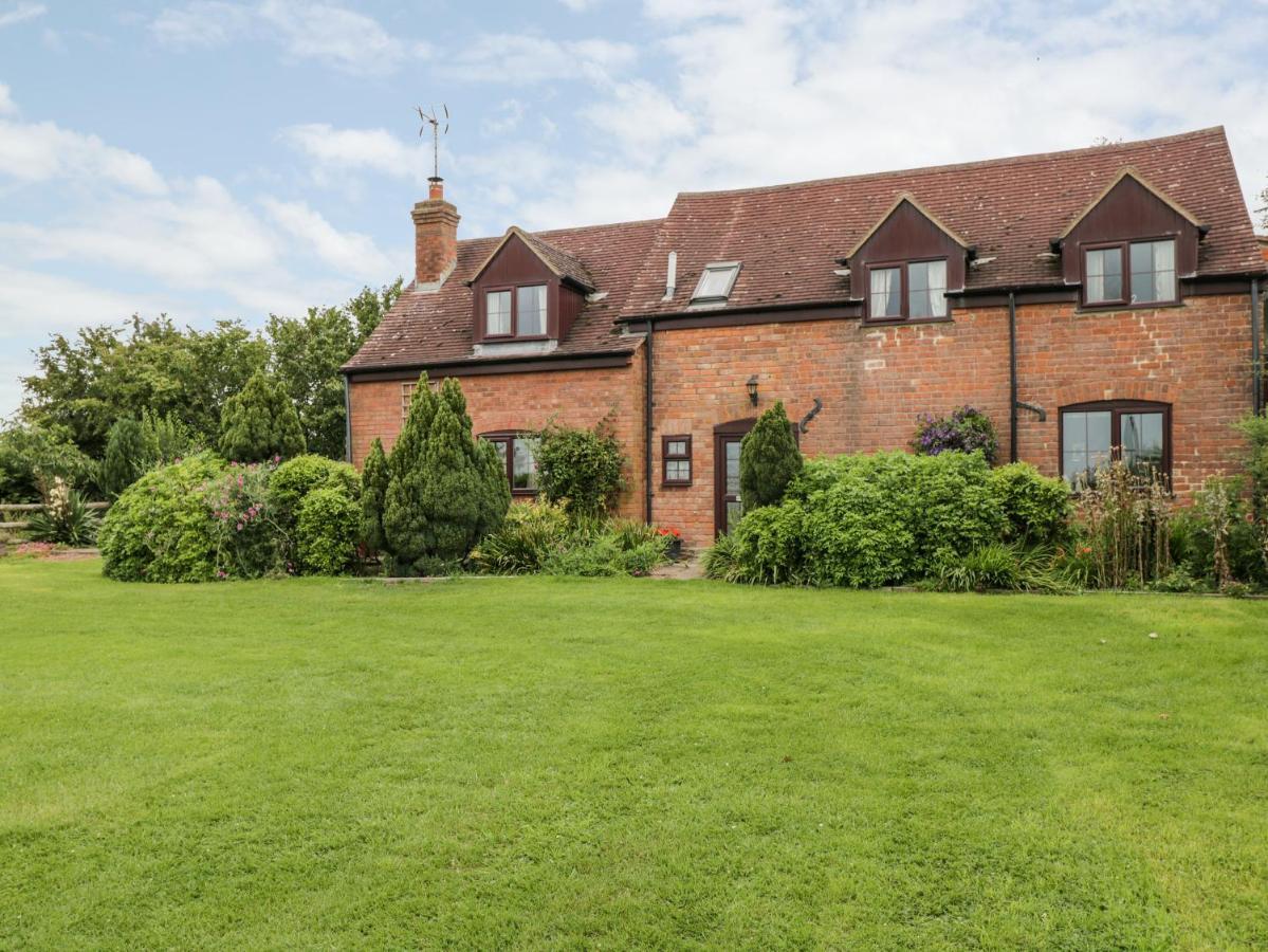 Lawn Farm Cottage Gloucester Exterior foto